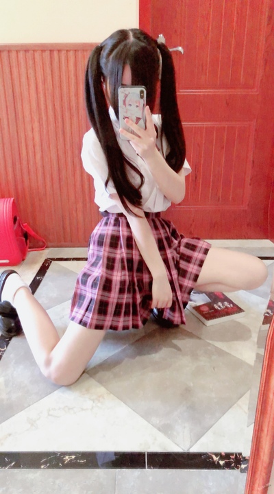 小野樱 NO.001 草莓胖次与JK裙.JPG